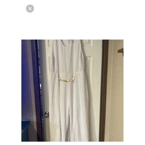 Ashley Stewart White Jumpsuit Women's Size 16 Flowy Legs Gold Accent Belt